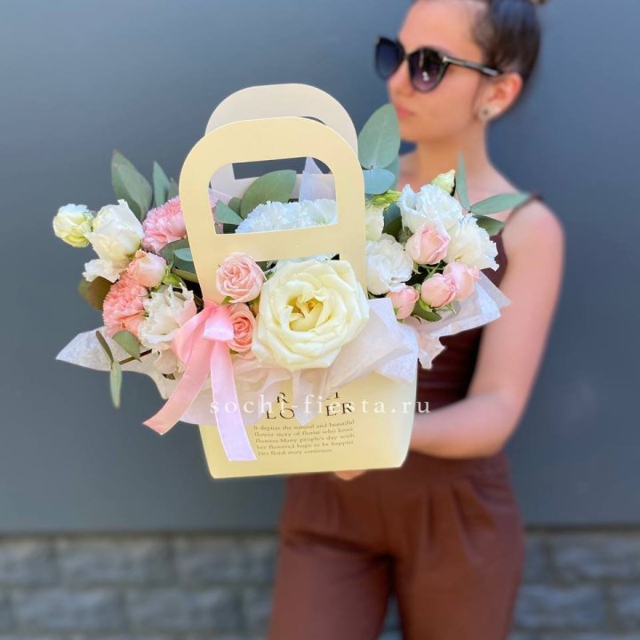 Цветочная сумочка "Рафаэль" в Невинномысске