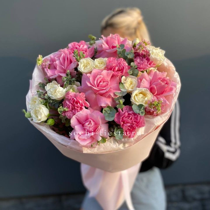  Букет "Малина" с доставкой в Невинномысске