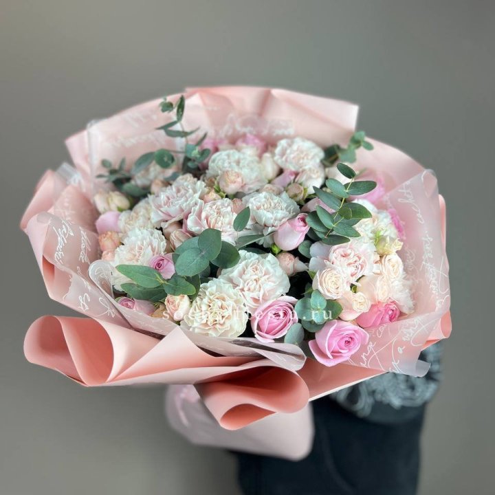  Букет  "Любовь в её глазах" в Невинномысске