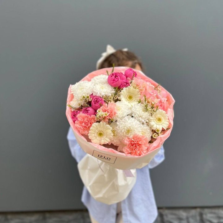 Букет "Лилиана" с доставкой в Невинномысске