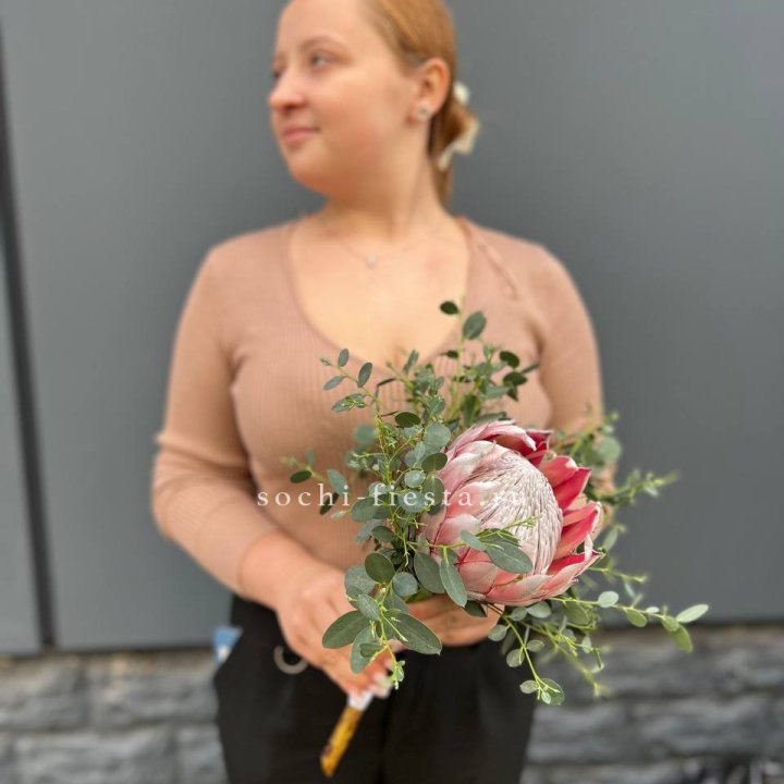 Свадебный букет "Протея" в Невинномысске