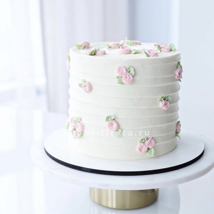 Торт "Розы в снегу" в Невинномысске