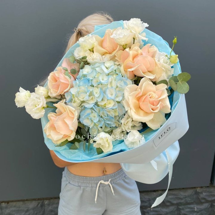 Сборный букет "Голубой закат" в Невинномысске