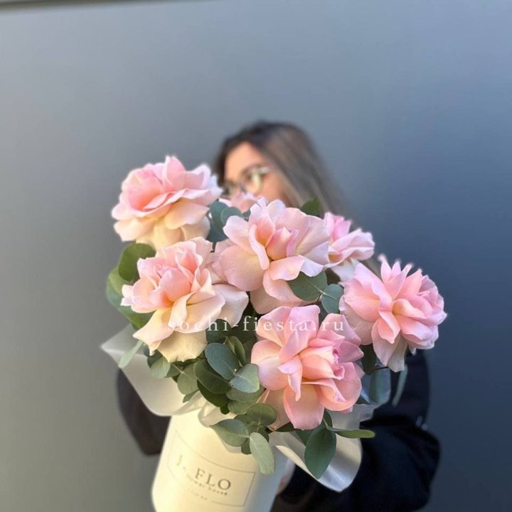 Французские роз в боксе в Невинномысске