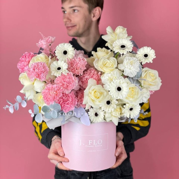 Дизайнерский бокс "Индира" с доставкой в Невинномысске