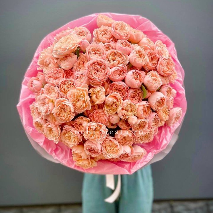 Букет кустовых пионовидных роз Джульетта "Принцесса" в Невинномысске