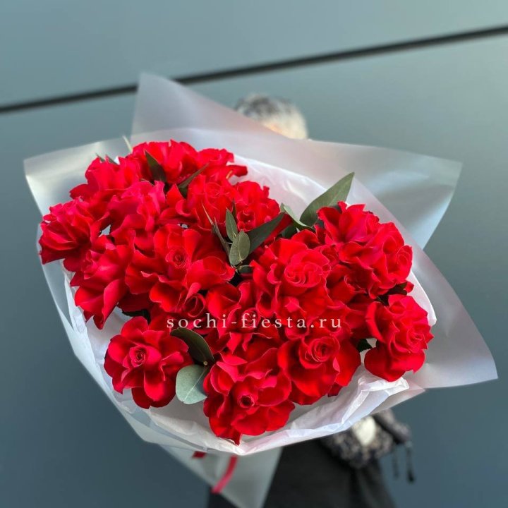21 Красная французская роза в Невинномысске