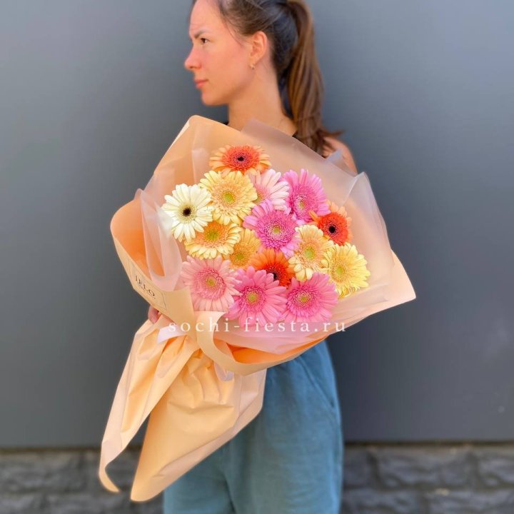 Букет разноцветных гербер в Невинномысске