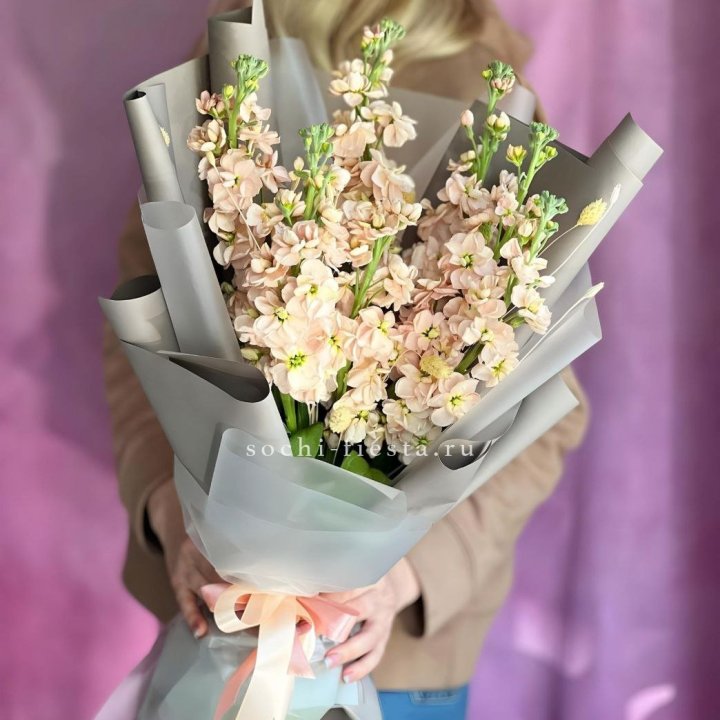 Букет ароматной маттиоллы №2 в Невинномысске