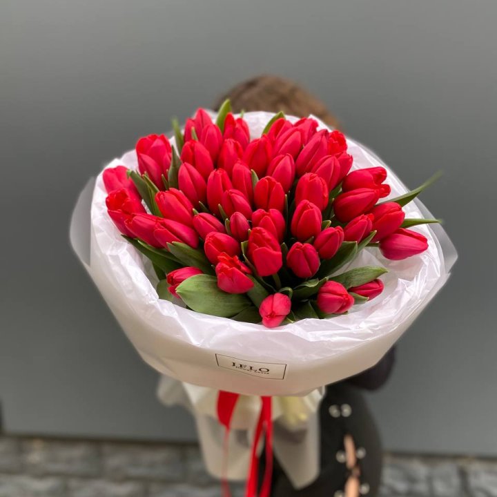 51 тюльпан "Любовь" в Невинномысске