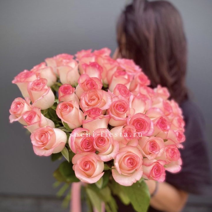 Охапка Роз Джумилия в Невинномысске