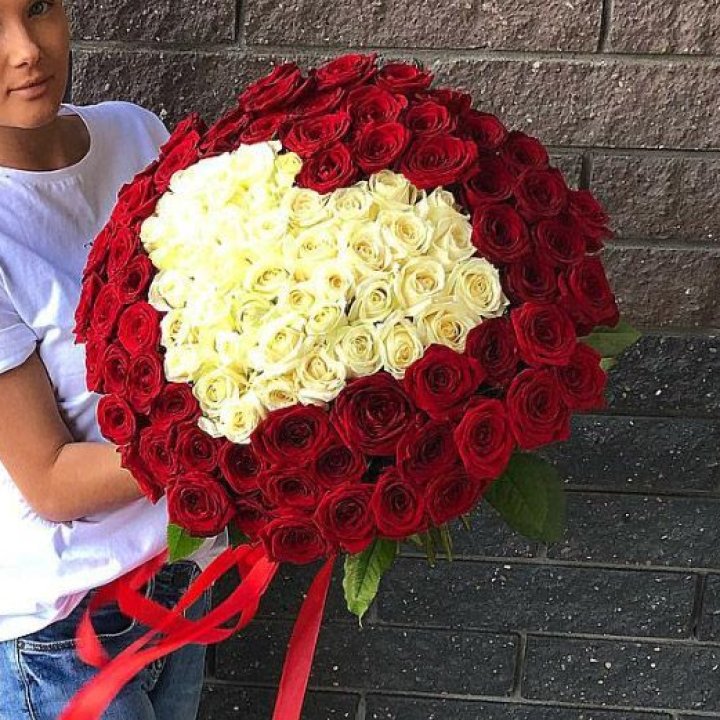101 роза "Сердце" в Невинномысске