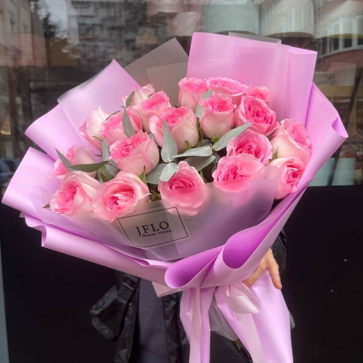  19 розовых роз в Невинномысске