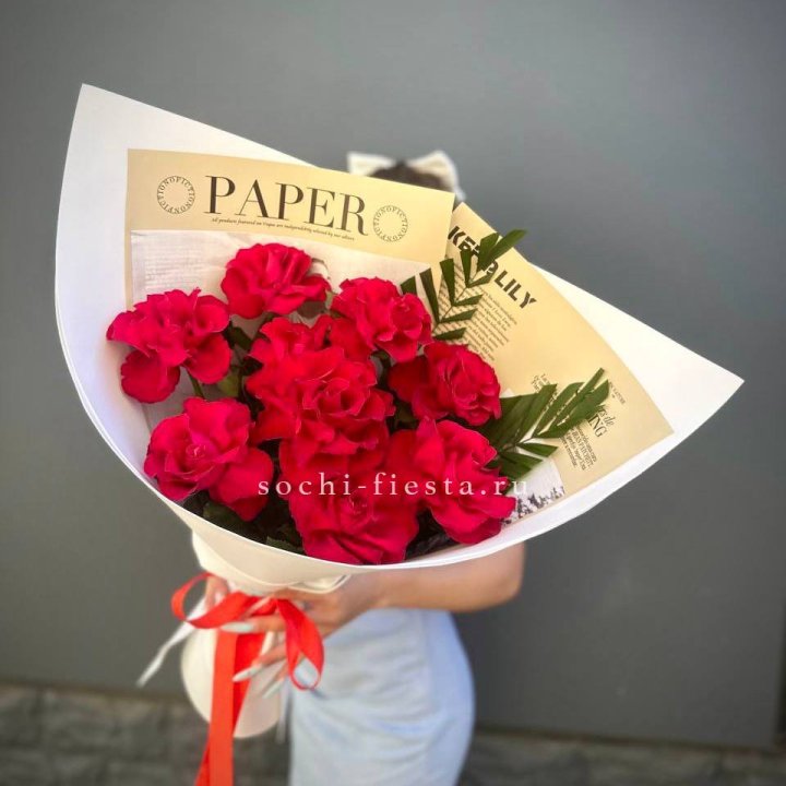 9 Красных французских роз Чико в Невинномысске