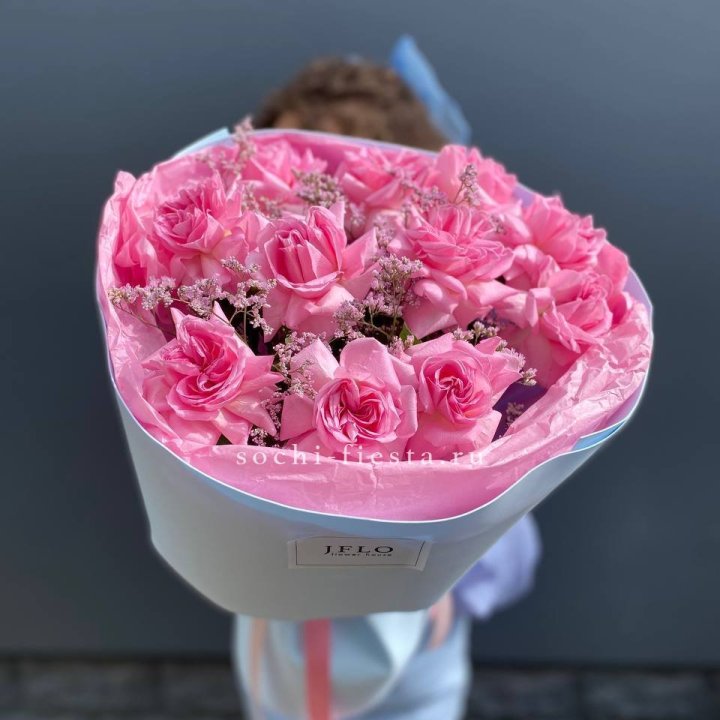 Букет французских розовых роз  в Невинномысске
