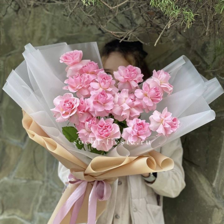 Букет из 15 французских роз Пинк дрим в Невинномысске
