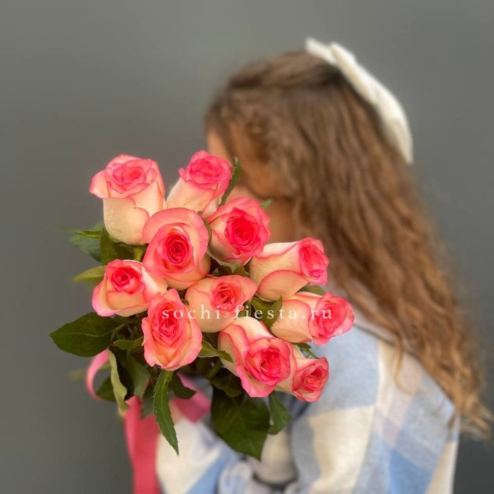 11 роз "Джумилия" в Невинномысске