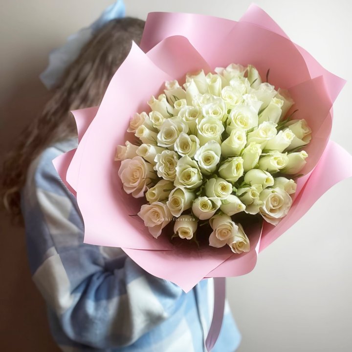Букет из 51 белой розы (Кения) в Невинномысске