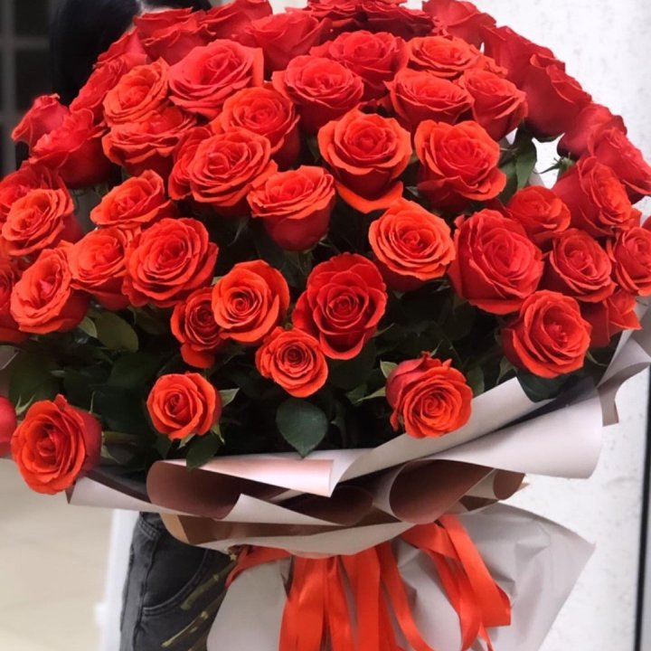 Букет высоких эквадорских роз  в Невинномысске