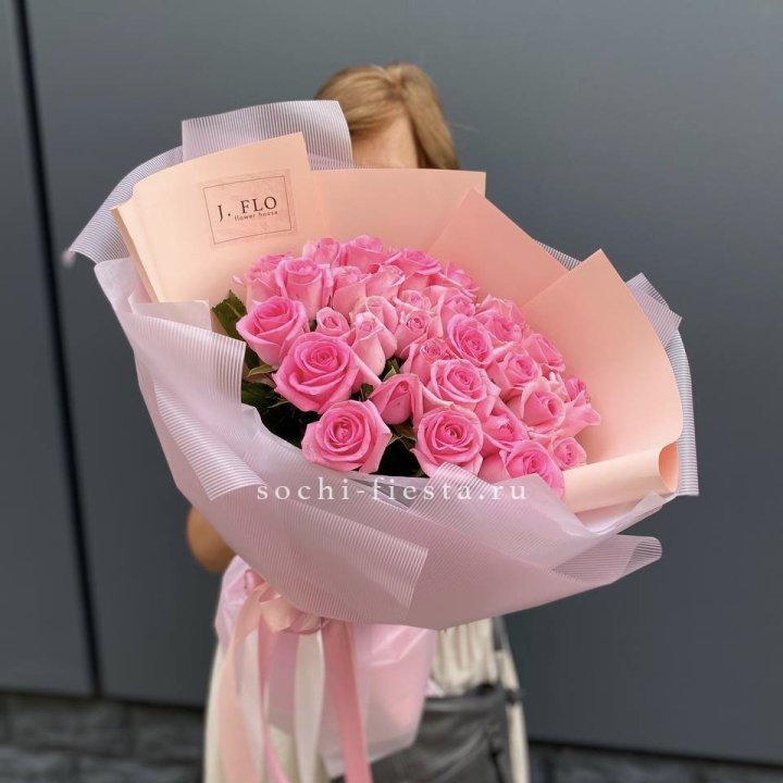33 Розовые розы в Невинномысске