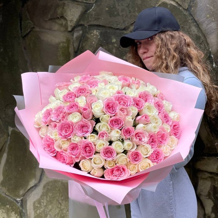 101 роза Миксбери в Невинномысске