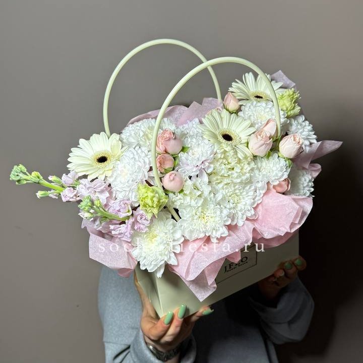 Сумочка "Белый рассвет" в Невинномысске